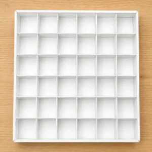 Brownie tray with cutter